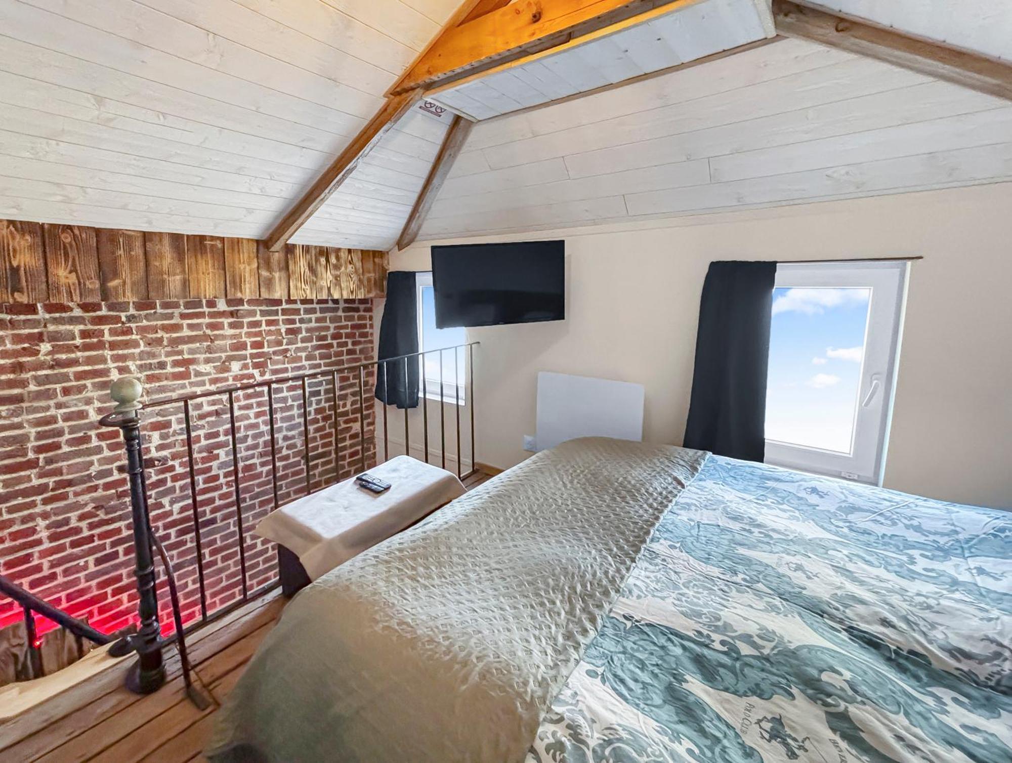 Duplex Cosy Avec Netflix & Amazon Prime Apartment Beauvais Ngoại thất bức ảnh